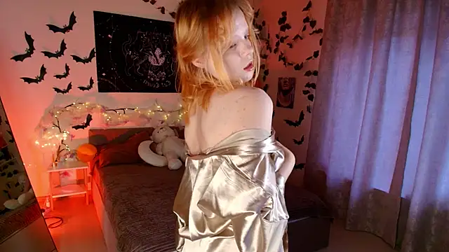 Emily relish online show from 10-23-25, 01:10