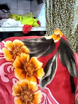 Snapshot of cutepragya2 chatting on 10-06-25, 08:34 cutepragya2 online show from 10-06-25, 08:34