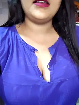 Snapshot of cutepragya2 chatting on 07-22-26, 08:17 cutepragya2 online show from 07-22-26, 08:17