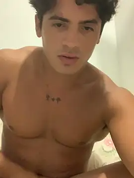 Snapshot of Babzinho_ chatting on 01-02-25, 03:26 Babzinho online show from 01-02-25, 03:26