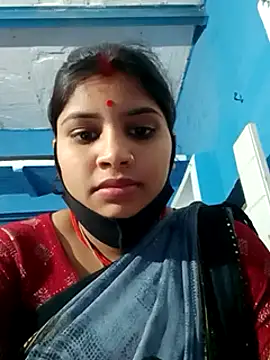 Snapshot of Nisha_Cute chatting on 03-08-25, 02:19 Nisha Cute online show from 03-08-25, 02:19