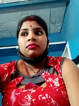 Snapshot of Nisha_Cute chatting on 03-19-25, 07:51 Nisha Cute online show from 03-19-25, 07:51