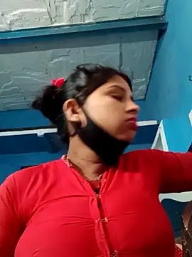 Snapshot of Nisha_Cute chatting on 03-20-25, 08:20 Nisha Cute online show from 03-20-25, 08:20