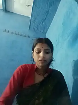 Snapshot of Nisha_Cute chatting on 10-14-25, 11:05 Nisha Cute online show from 10-14-25, 11:05