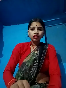 Snapshot of Nisha_Cute chatting on 10-18-25, 07:03 Nisha Cute online show from 10-18-25, 07:03