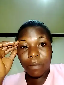 Snapshot of Danny_lady chatting on 10-20-25, 05:02 Danny lady online show from 10-20-25, 05:02