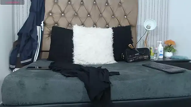 veneno hot online show from 02-03-25, 01:19