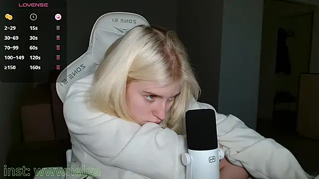 LizaKisses online show from 10-09-25, 09:18