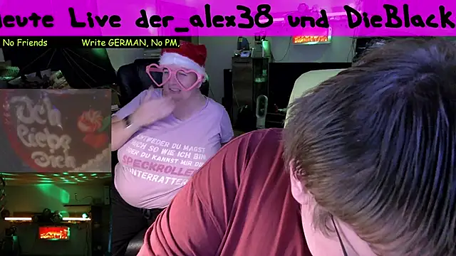 Snapshot of der_alex38 chatting on 12-21-24, 08:54 der alex38 online show from 12-21-24, 08:54