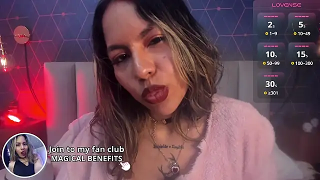 Snapshot of delilah_fix chatting on 12-31-24, 04:25 delilah fix online show from 12-31-24, 04:25