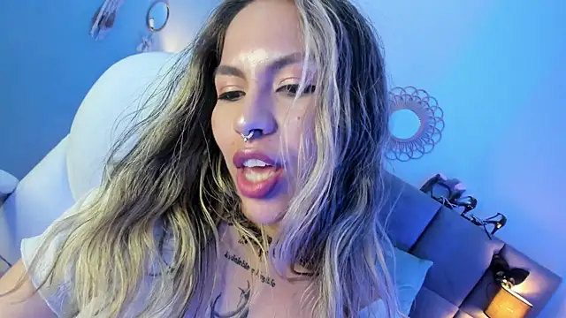 Snapshot of delilah_fix chatting on 09-17-25, 07:26 delilah fix online show from 09-17-25, 07:26