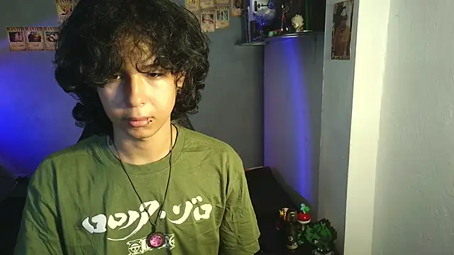 Snapshot of kairozz chatting on 02-11-25, 12:37 kairozz online show from 02-11-25, 12:37