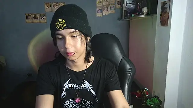 Snapshot of kairozz chatting on 02-12-25, 12:55 kairozz online show from 02-12-25, 12:55