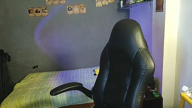 Snapshot of kairozz chatting on 02-25-25, 08:51 kairozz online show from 02-25-25, 08:51