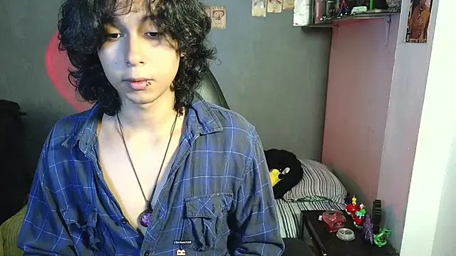 Snapshot of kairozz chatting on 03-02-25, 10:48 kairozz online show from 03-02-25, 10:48