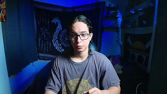 Snapshot of kairozz chatting on 10-04-25, 12:25 kairozz online show from 10-04-25, 12:25