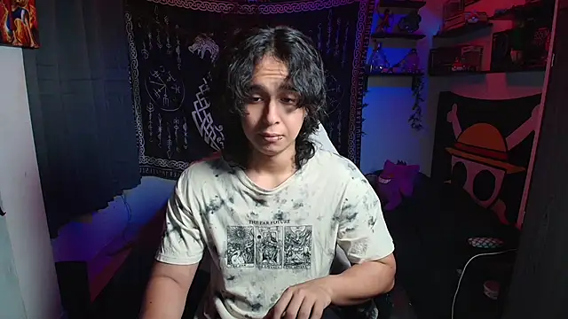 Snapshot of kairozz chatting on 10-11-25, 01:20 kairozz online show from 10-11-25, 01:20