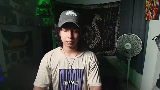 Snapshot of kairozz chatting on 01-06-26, 06:44 kairozz online show from 01-06-26, 06:44