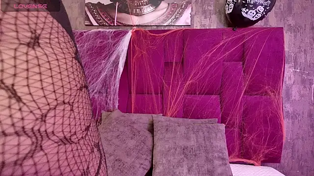 Snapshot of nicole__parker1 chatting on 11-01-25, 07:05 nicole parker1 online show from 11-01-25, 07:05