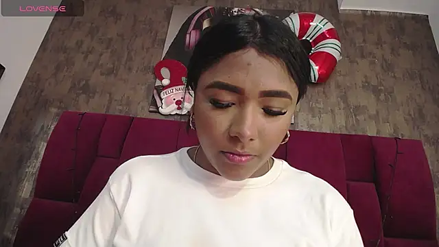 Snapshot of nicole__parker1 chatting on 01-07-26, 07:05 nicole parker1 online show from 01-07-26, 07:05