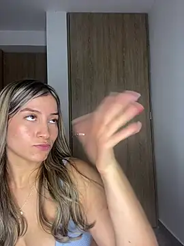 Issabela G1 online show from 02-26-25, 12:05