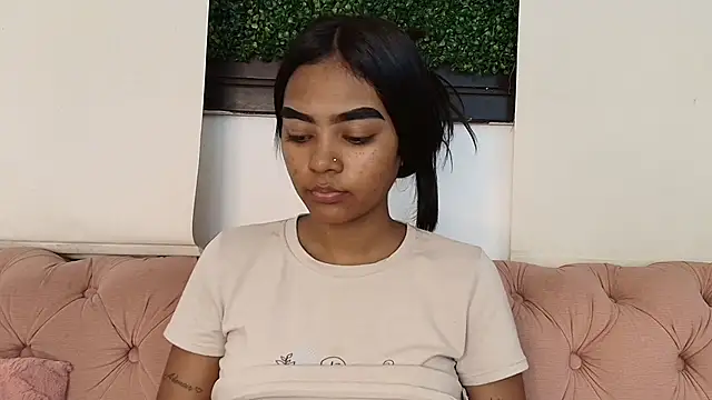 julieta aguilar1 online show from 11-19-25, 06:52