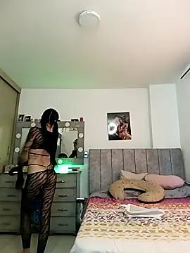 yeibles online show from 10-14-25, 08:09