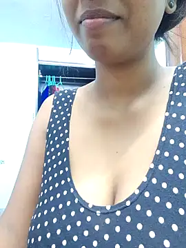 royaldoll-143 online show from 01-21-25, 08:21