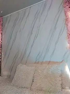 Snapshot of Nanda_Vixen chatting on 11-12-25, 11:47 Nanda Vixen online show from 11-12-25, 11:47