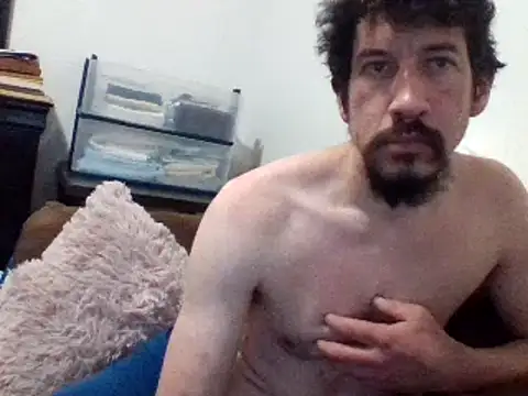 Snapshot of Curved4Pleasure chatting on 12-27-24, 07:03 Curved4Pleasure online show from 12-27-24, 07:03