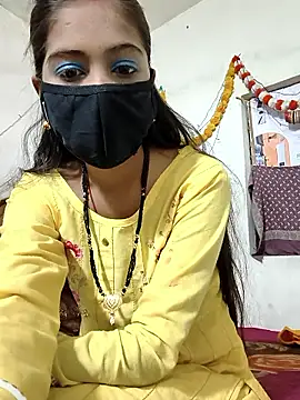 Snapshot of Lily_Baby_ chatting on 01-08-26, 06:48 Lily Baby online show from 01-08-26, 06:48