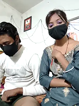 Snapshot of Lily_Baby_ chatting on 02-14-26, 05:04 Lily Baby online show from 02-14-26, 05:04