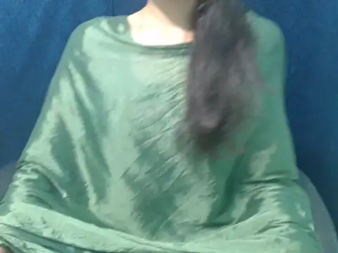 Yashi online show from 10-17-25, 01:46