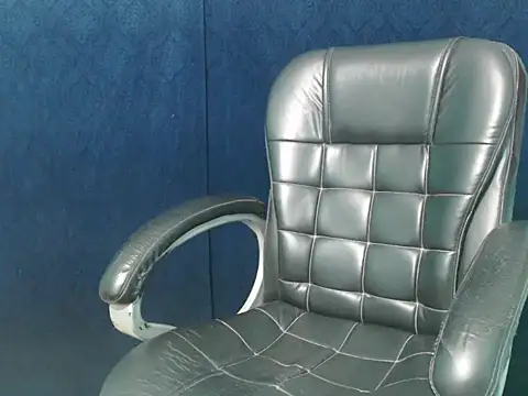 Yashi online show from 11-29-25, 02:31