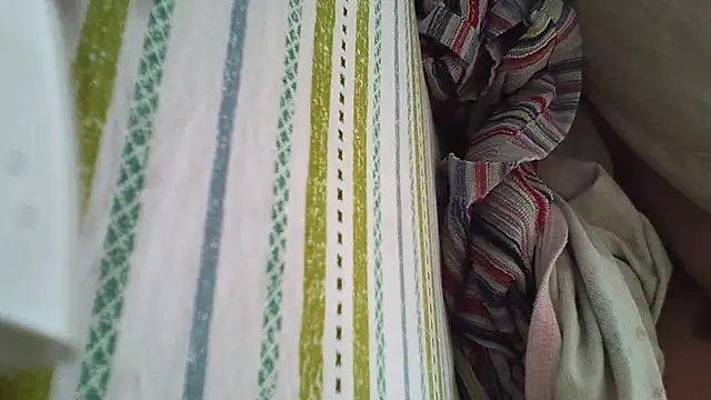 Snapshot of qoooqing67 chatting on 02-08-25, 01:00 qoooqing67 online show from 02-08-25, 01:00