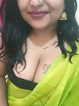 Snapshot of Ashwini_Gowda_91 chatting on 12-07-24, 04:36 Ashwini Gowda 91 online show from 12-07-24, 04:36