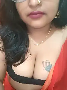 Snapshot of Ashwini_Gowda_91 chatting on 12-08-24, 08:58 Ashwini Gowda 91 online show from 12-08-24, 08:58