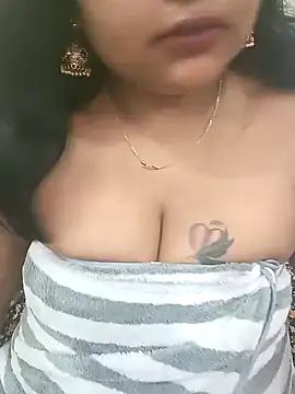 Snapshot of Ashwini_Gowda_91 chatting on 01-05-25, 04:36 Ashwini Gowda 91 online show from 01-05-25, 04:36