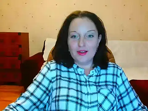 Alice3694 online show from 01-13-25, 01:39