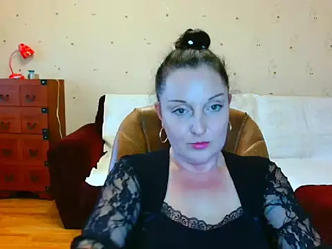 Alice3694 online show from 03-12-25, 11:53