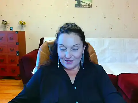 Alice3694 online show from 09-28-25, 06:52