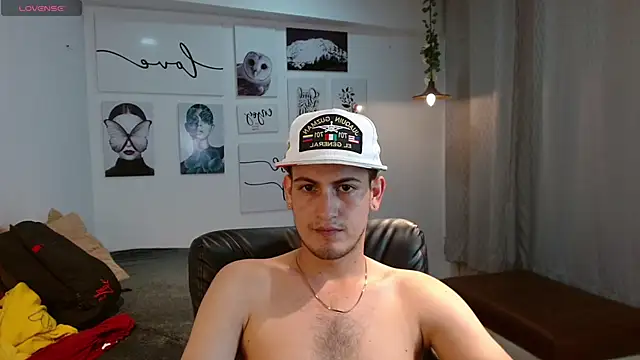 Snapshot of Cerokershelby chatting on 11-25-25, 11:10 Cerokershelby online show from 11-25-25, 11:10