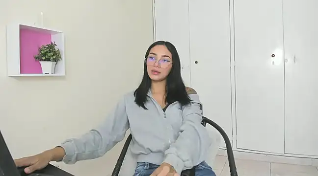 ASIAM BRUNET online show from 12-16-24, 01:11