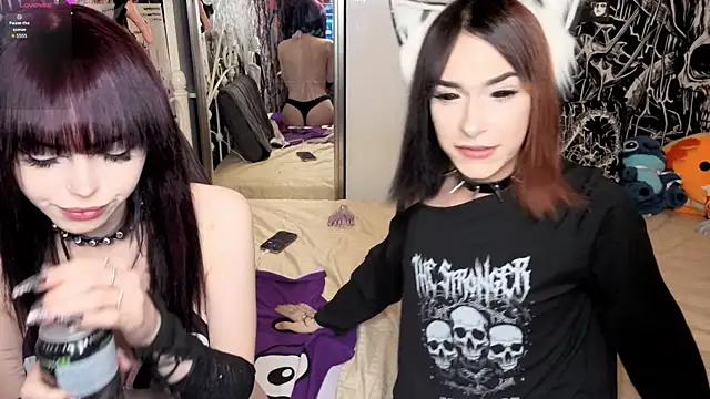 Snapshot of SIBBLlnGraypac chatting on 11-06-25, 10:10 SIBBLlnGraypac online show from 11-06-25, 10:10