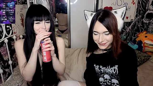 Snapshot of SIBBLlnGraypac chatting on 11-18-25, 02:28 SIBBLlnGraypac online show from 11-18-25, 02:28