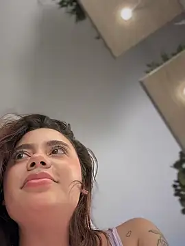 Aryrosee online show from 02-20-25, 04:18