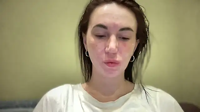 Snapshot of EvilDemon94 chatting on 02-18-25, 06:37 EvilDemon94 online show from 02-18-25, 06:37