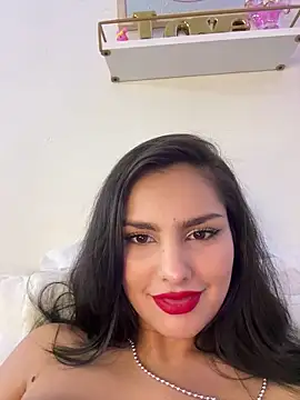 Snapshot of Maddy_Rouse_ chatting on 03-14-25, 04:32 Maddy Rouse  online show from 03-14-25, 04:32