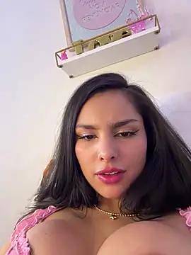 Snapshot of Maddy_Rouse_ chatting on 03-17-25, 03:25 Maddy Rouse  online show from 03-17-25, 03:25