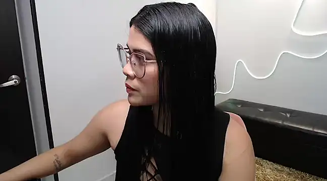 Snapshot of team_dinamite69 chatting on 01-28-25, 02:53 team dinamite69 online show from 01-28-25, 02:53